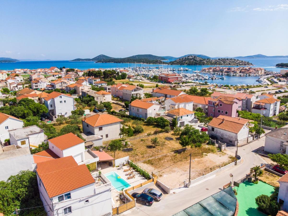 Apartments Barbara Tribunj (Sibenik-Knin) Exterior photo